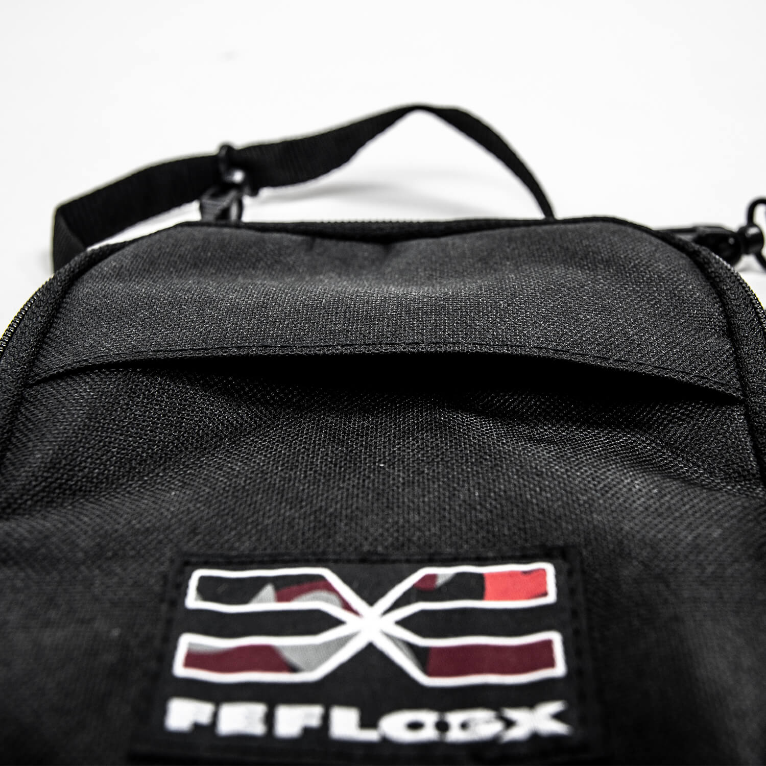 FEFLOGX Sportswear Umhängetasche Prime, Vorder-Tasche. FFX Umhängetasche Prime