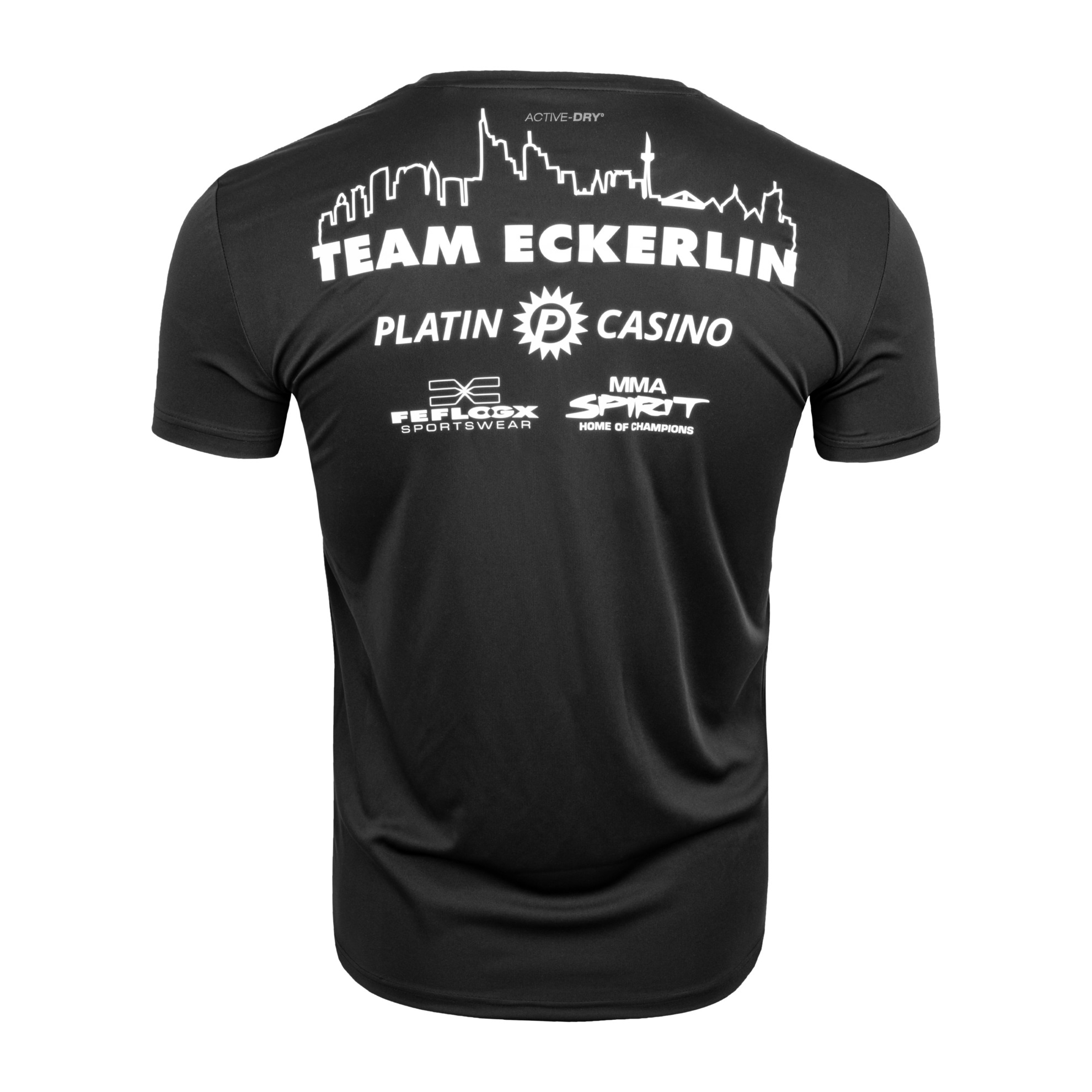 FEFLOGX Sportswear Support Shirt & Fanshirt mit MMA Fighter Christian Eckerlin aus dem MMA Spirit aus Frankfurt am Main, Oktagon MMA, Bellator MMA, KSW MMA, UFC, Team Eckerlin, Sportshirt, T-Shirt, MMA Shirt, Trainingsshirt, hintere Ansicht mit Frankfurter Stadtwappen Logo, Farbe schwarz. FFX Support Fanshirt MMA Spirit Fighter Christian Eckerlin X FEFLOGX