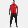 FFX Superior Jogginganzug Absolute Power von FEFLOGX Sportswear, vordere Ansicht mit rotem Oberteil und schwarzer Jogginghose mit Reißverschlusstaschen in Hose und Oberteil, Trainingsanzug Herren Jogginganzug Damen, High-Grade Tracksuit, super bequemer Sport Anzug. FFX Superior Jogginganzug Absolute Power
