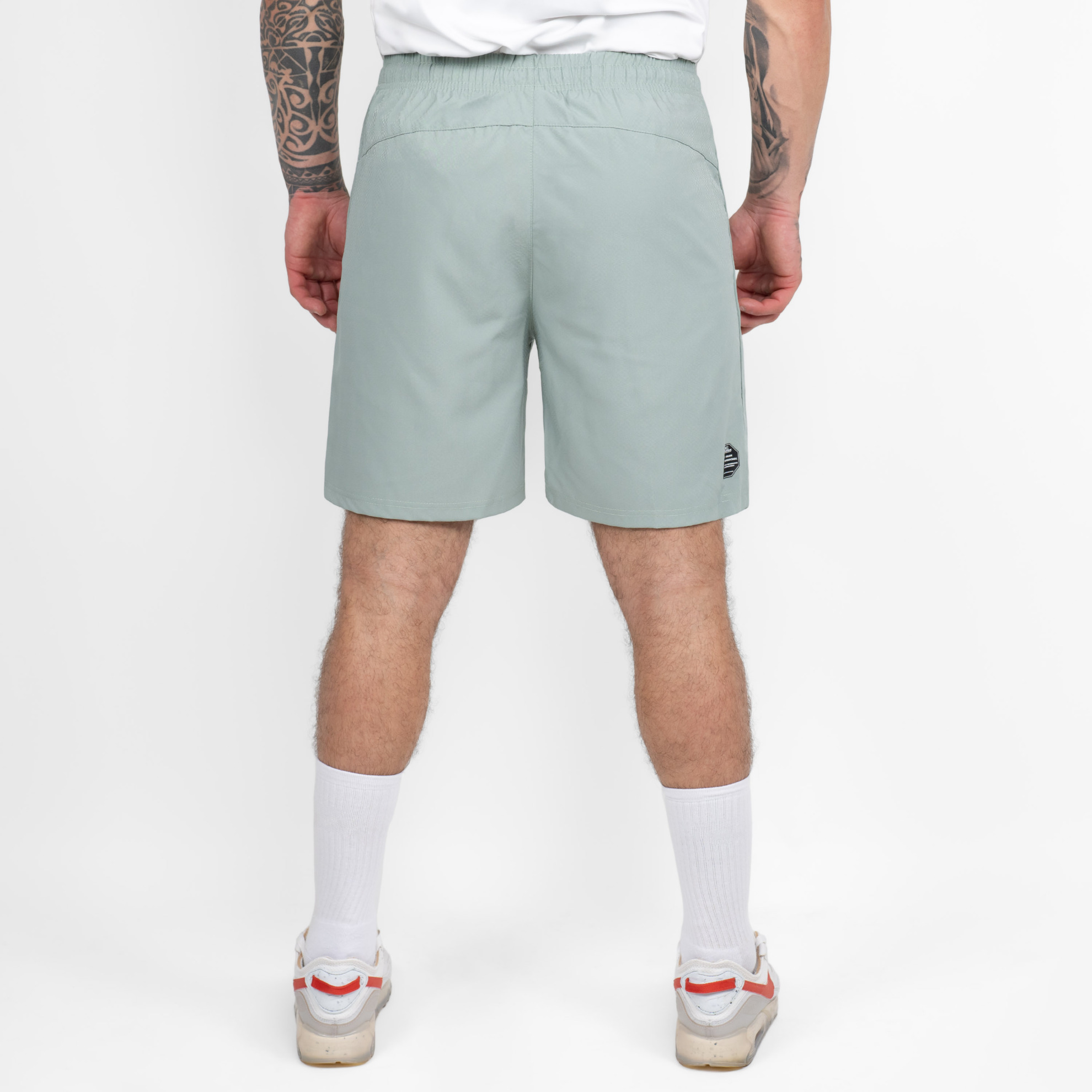 FFX Excellent Training Sport Shorts Flex Fit von FEFLOGX Sportswear, exzellente Sport Shorts, Kurze Sporthose, kurze Trainingshose, Sport Shorts Herren, kurze Jogginghose Herren in hellblau & hellgrün, hintere Ansicht, hellgrüne Sportshorts. FFX Excellent Training Sport Shorts Flex Fit