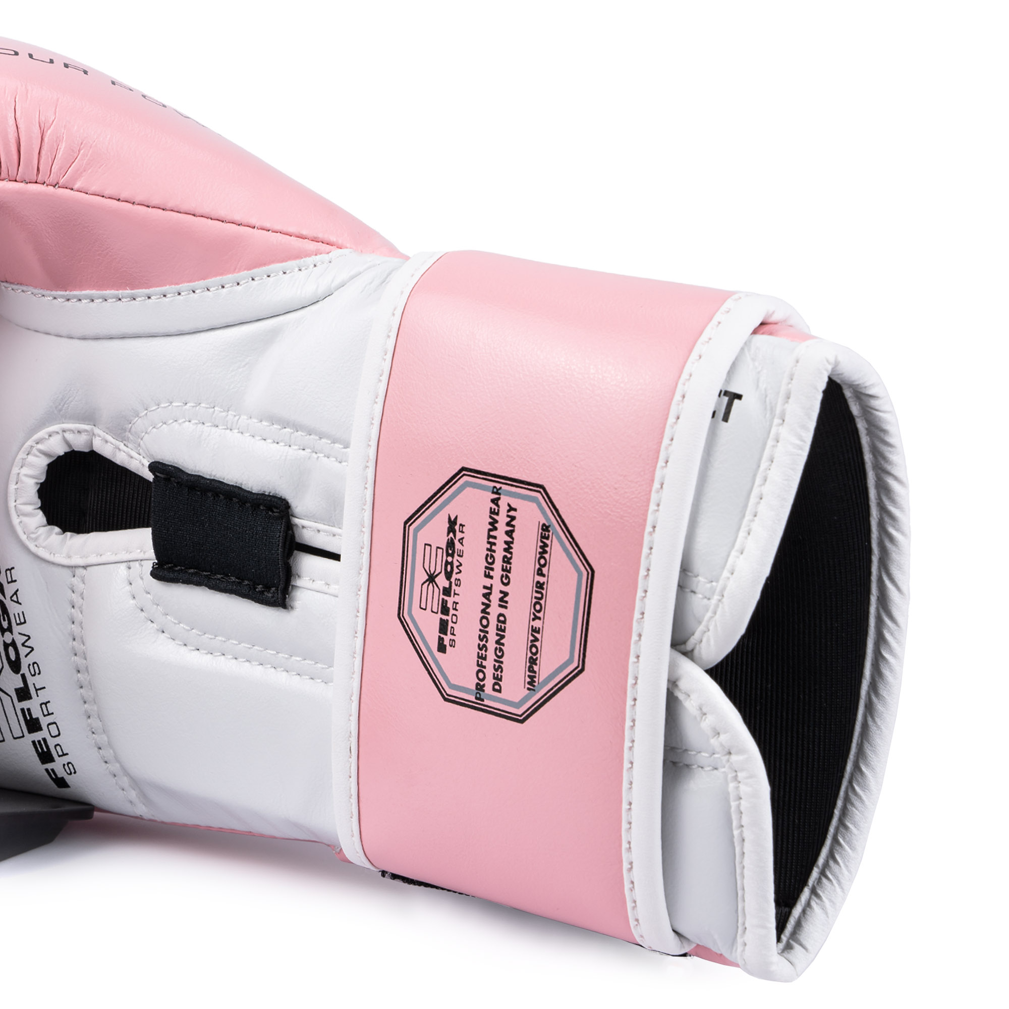 FFX Pro Boxhandschuhe Performance Striker von FEFLOGX Sportswear. Professionelle Kick Box Handschuhe, ultra hochwertig, Boxing-Gloves für max. Power, Kickbox Handschuhe, Muay Thai Handschuhe, Boxen Handschuhe Sparring, Boxsack-Handschuhe. Größen: 8oz, 10 oz, 12 oz, 14 oz, 16 oz. Farben: schwarz, rosa, olivgrün & weiß. Foto liegend eines rosa Boxhandschuhs (2). FFX Pro Boxhandschuhe Performance Striker